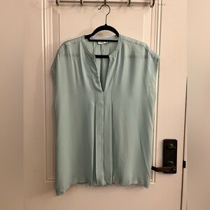 Vince Cap Sleeve 100% Silk Blouse